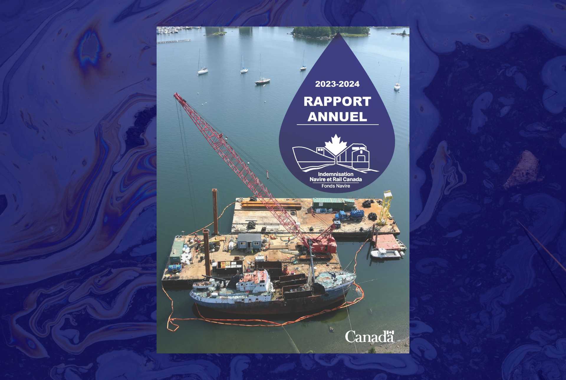 Couverture du Rapport sur le transport maritime 2024 avec un cargo en mer.